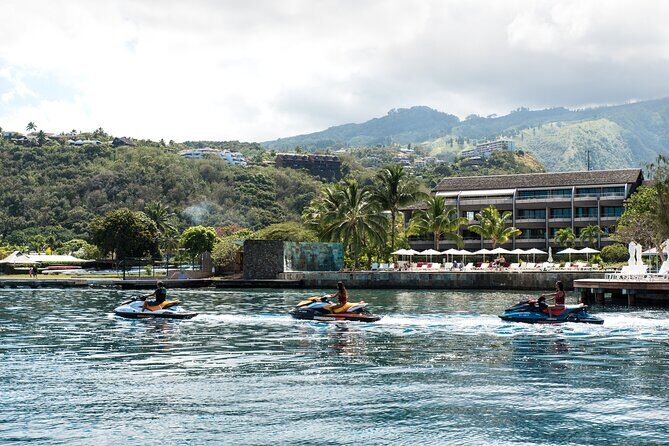 2-hour Jet Ski outing in Puna'auia - Who should book this Puna’auia jet ski outing?