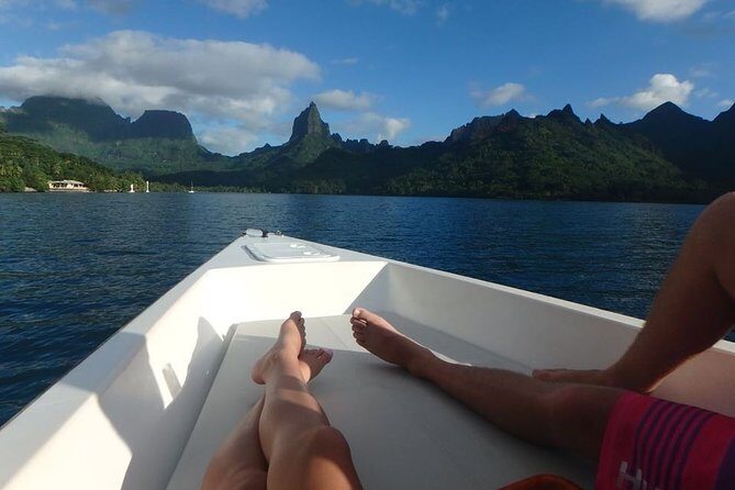 2-hour Private Sunset Cruise - A quick heads-up on what you’ll hold in your hands