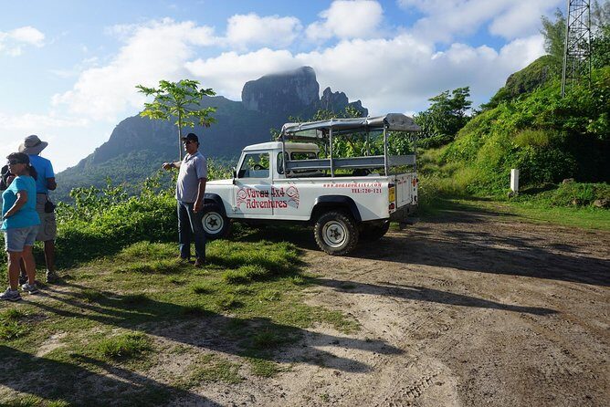Bora Bora: Half Day Island 4WD Guided Tour - East Matira Lookout: The Lagoon View That Changes the Color