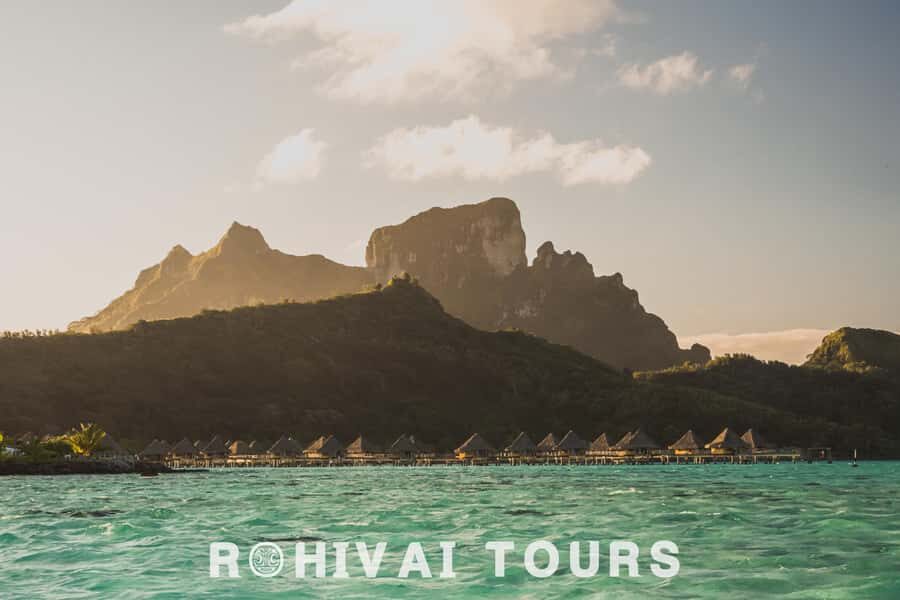 Bora Bora: Private Sunset cruise on the lagoon - Onboard comfort, drinks, and that first toast
