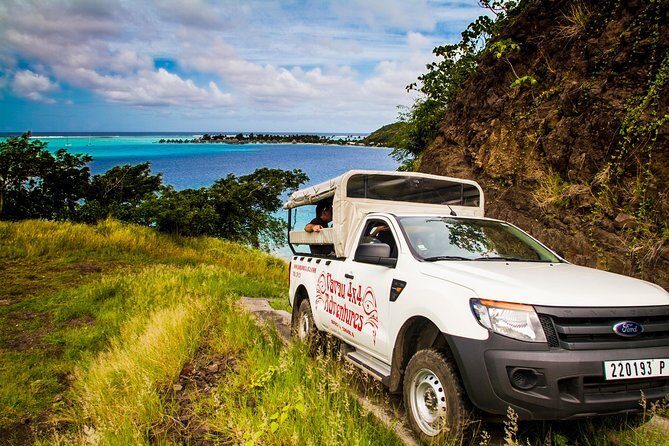 Bora Bora Sunset Cruise and Dinner at St James restaurant - When the weather changes the plan (and how to handle it)