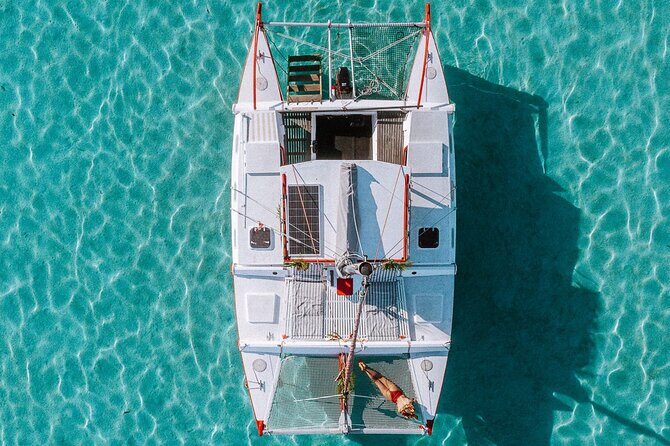 Full Day Tour : Moorea Snorkeling & Sunset Cruise on a Catamaran named Taboo - The North Coast Snorkeling Circuit: sharks, rays, clams, and more