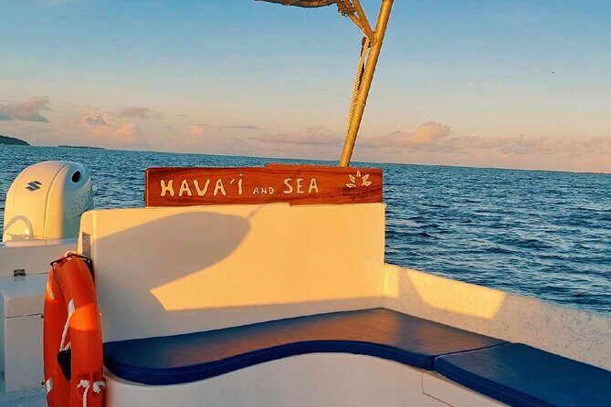 Guided sunset cruise on Raiatea Lagoon - Raiatea Lagoon views: lagoon panoramas and a possible Bora Bora backdrop