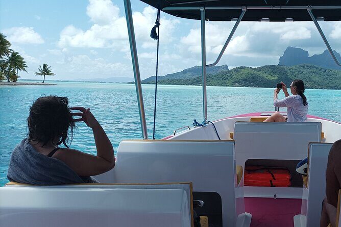 Half a day to discover Bora Bora with O-sea - Getting Onboard: pickup, wharf meeting point, and what “half a day” really feels like