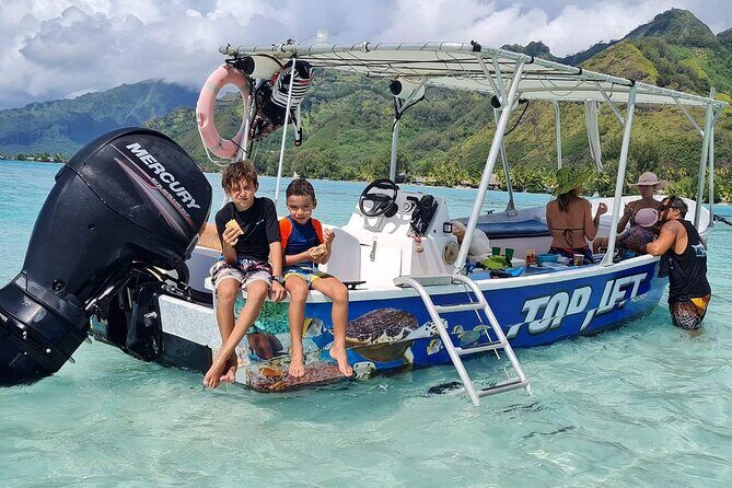 Half Day Private Boat Snorkeling Excursion Moorea - Bays by boat: Cook’s Bay and Opunohu Bay