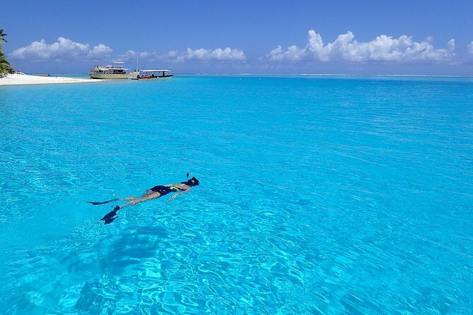 Half day Snorkeling Shared Boat Tour in Bora Bora - Should you book it?