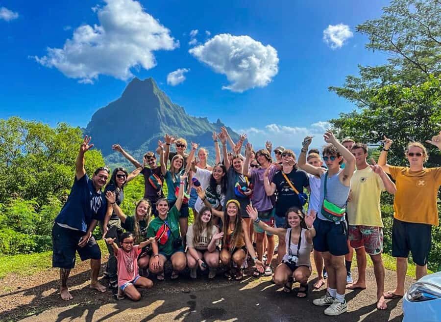 Moorea Cruise Ships 4x4, Belvedere Magic mount PRIVATE Tours - Who this Moorea 4x4 tour fits best (and who should reconsider)