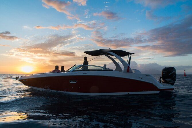 Private and Local Sunset Cruise in Tahiti - The lagoon cruise plus sandbank time for sunset and rays
