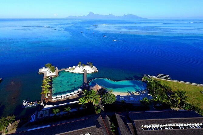 Private Boat Trip with Sunset / sunset cruise - Your private setup at Te Moana Tahiti Resort: comfort matters