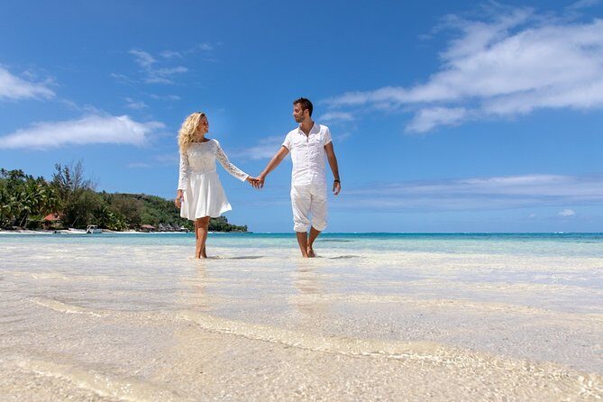 Private Full Day Aquatic Photo Tour + Resort Photo-Shoot (All inclusive) - The real value of $2,450 for up to 2 people