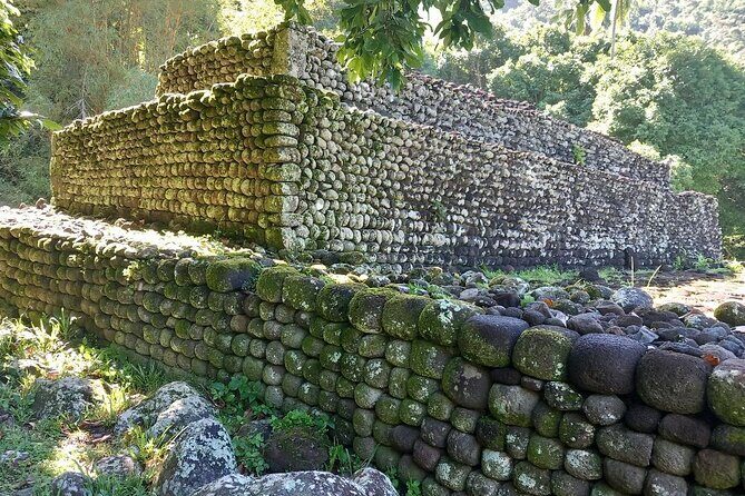 Private Full Day Tour of Tahiti - From Marae Temples to Maraa Grotto’s Rainforest Pools