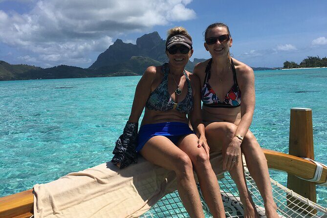 PRIVATE HALF DAY LAGOON TOUR - Bora Bora Cultural Lagoon Tour - Stop One: Stingrays Right in the Clear Lagoon Water