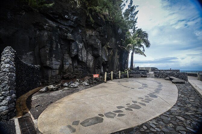 Private : Tahiti Museum & Circle Island Tour, Afternoon Tour (5h) - Price and Value for Up to Six People