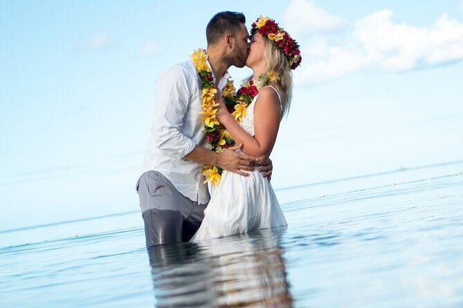 Professional Photo Shooting in Moorea, unique session adapted - Price and value for a group (up to 6)