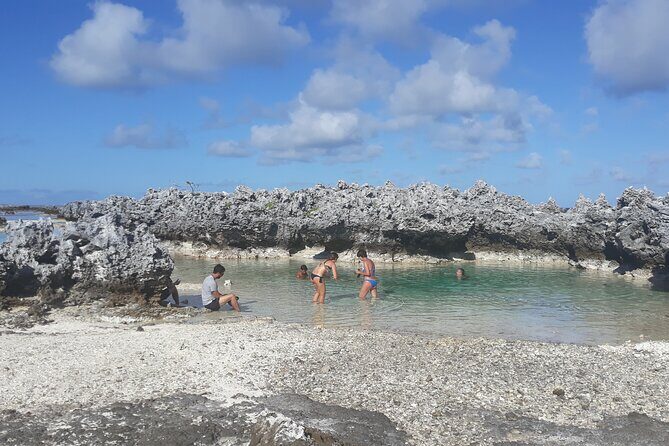 Reef island private tour - Midday Food, Aperitif, and Weaving (Where the Tour Feels Human)