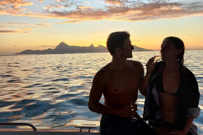Sunset Cruise in Tahiti - Snorkeling in a Coral Garden: Fish, Rays, and Turtles