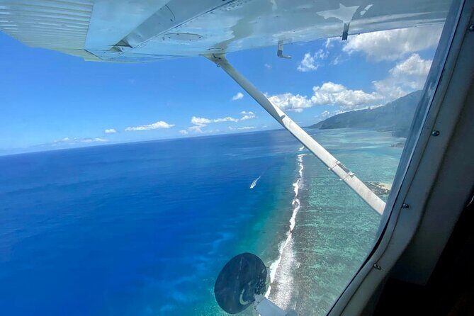 Tahiti: Full Day Tour with Private Flight EN Cessna (Moorea & Tahiti) - From Air to Asphalt With Private Tahiti Limousine Transport